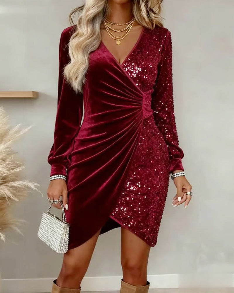 Emilia | Christmas Midi Dress with V-Neck